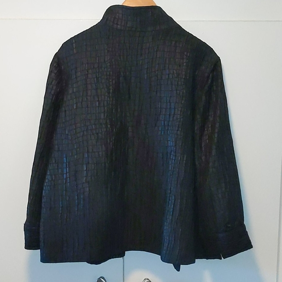 Jacket - Picture 2 of 2